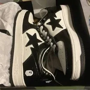 Size 9.5 - A Bathing Ape Bapesta Black 1H70191001 NWOB Perfect Condition Rare ! s-l400.jpg main image 3